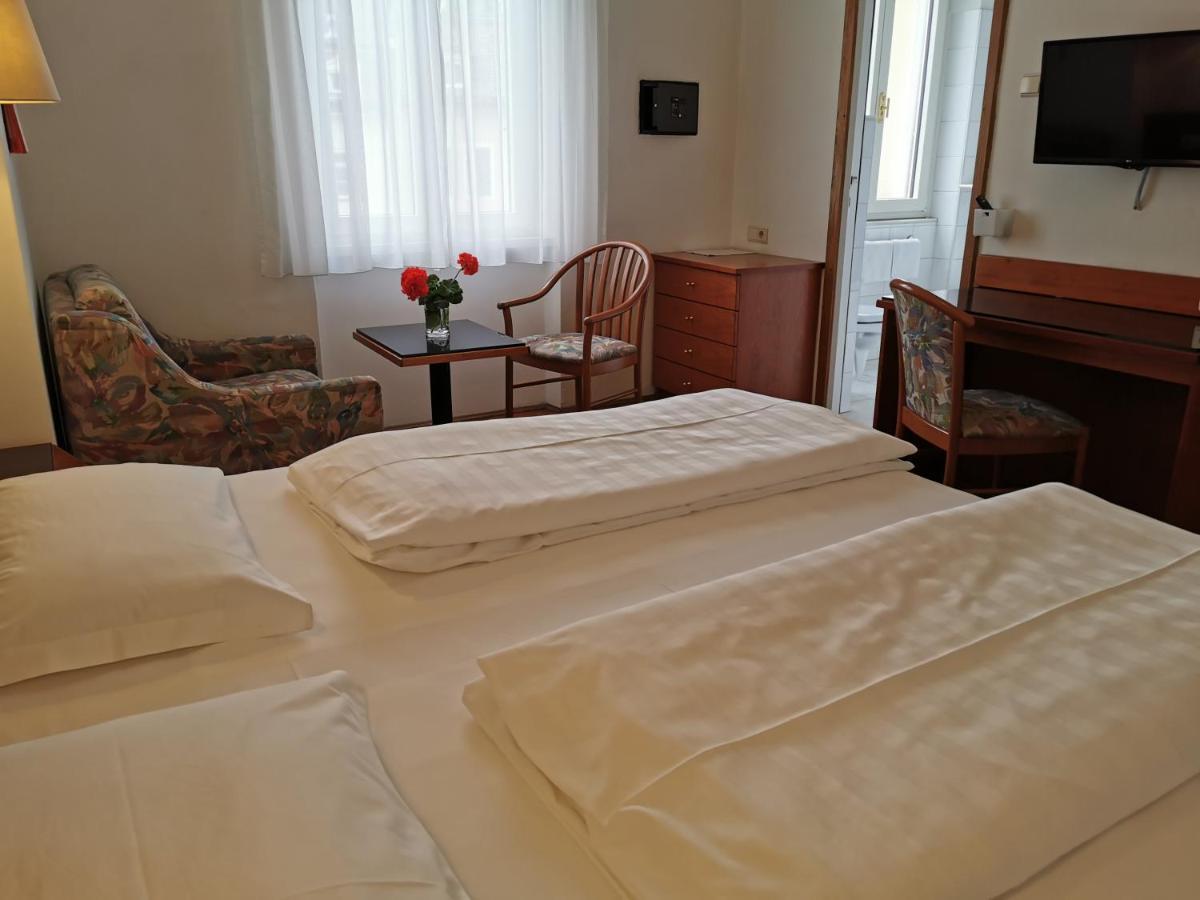 Hotel Adria ボルツァーノ エクステリア 写真